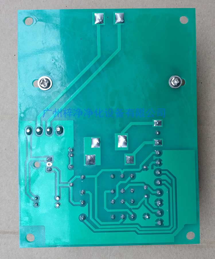CDC-M02 V1.0傳遞窗互鎖控制器背面 CDC-M02 V1.0傳遞窗互鎖控制器背面